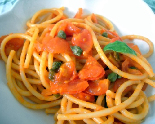 Avvolgere nel gusto. La ricetta degli spaghetti alla sangiovannello